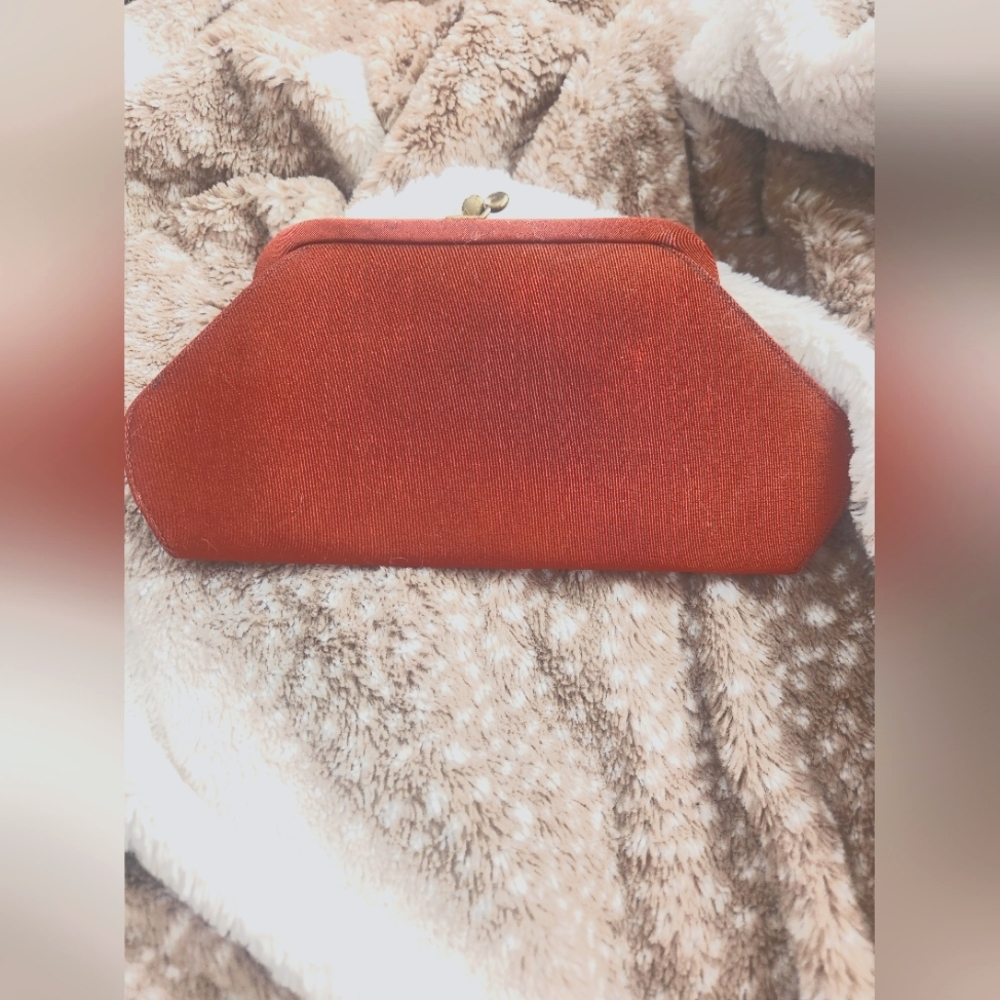 Vintage bobbie Jerome clutch
